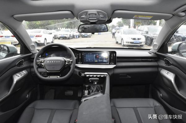 同價位轎車、SUV和休旅車怎麼選？10萬元級新車購買指南