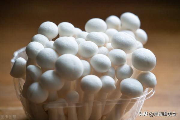 過年雞鴨魚肉吃膩了，不妨來幾道開胃又解膩的家常素菜，清清腸胃