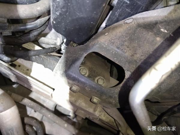 看不上新款，花34萬買輛開了10萬公里的賓士CLS，還真的有點香