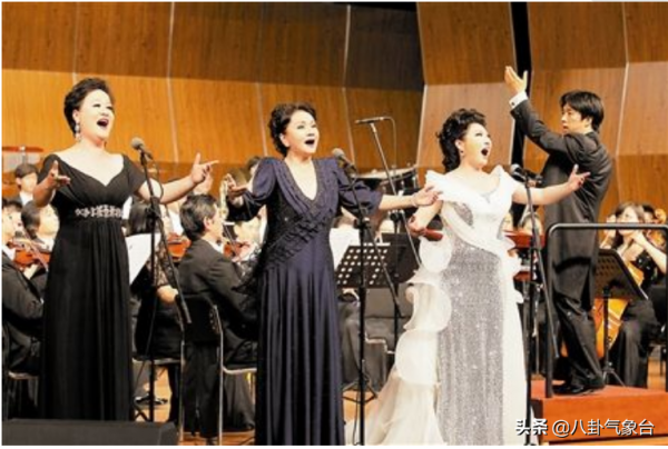 歌唱家王靜的三段情，與聶衛平的婚姻被人詬病，為兒子60歲不再嫁