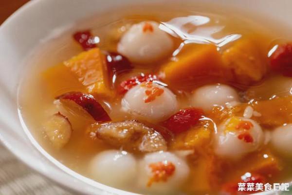 這道年夜飯甜點上桌秒搶空，成本2塊8，怪不得人人誇