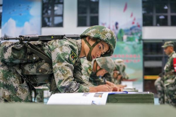 燃！第73集團軍“濟南第二團”作戰支援營年終大考