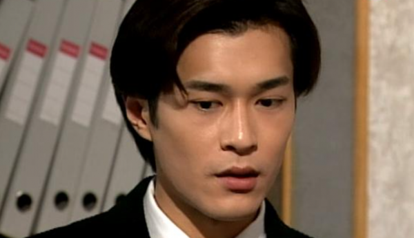 天地男兒袁詠儀和宣萱鬧掰，張智霖自身難保，難怪古天樂置身事外