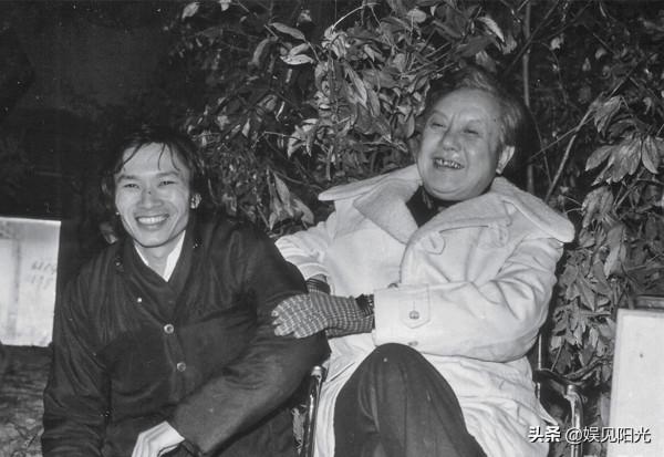 周星馳的人品怎樣？看他和李修賢、萬梓良的恩怨往事就知道了