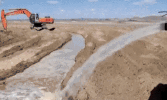 在“死亡之海”建公路 | 科普央企那些事兒