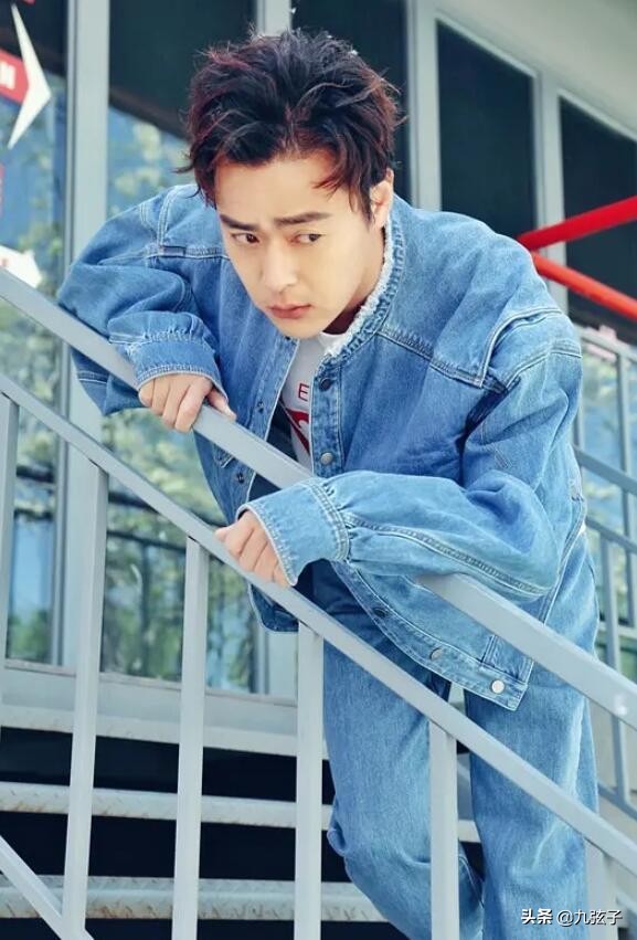 從亮劍爆紅到一度抑鬱,拿視帝大獎,“魏和尚”的人生大轉變? 從亮劍爆紅到一度抑鬱,拿視帝大獎,“魏和尚”的人生大轉變?