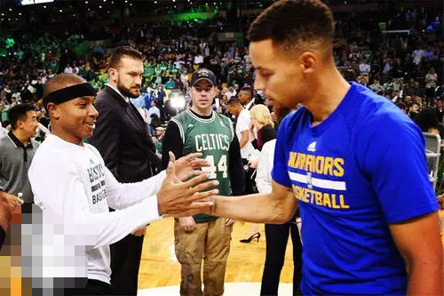 攻強守弱的小托馬斯不適合勇士？別忘了，科爾向來可化腐朽為神奇