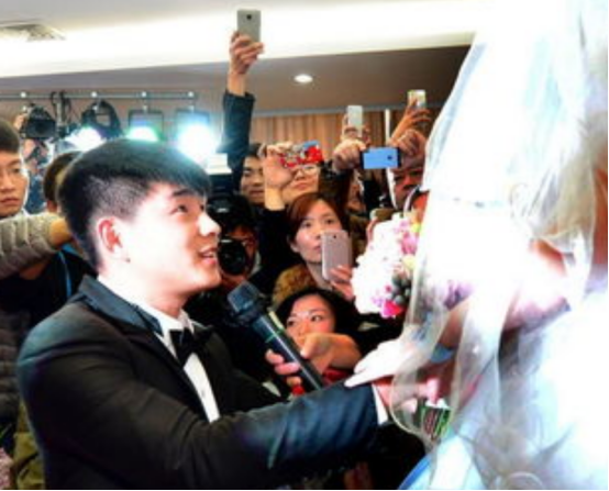 7年前，那個明知女友患癌將死、卻執意結婚的男孩，後來怎樣了？