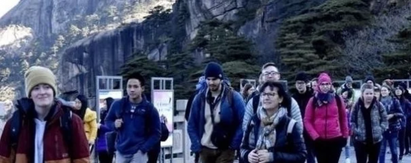 為什麼來中國旅遊的外國人越來越少,美國遊客有苦說不出 為什麼來中國旅遊的外國人越來越少,美國遊客有苦說不出