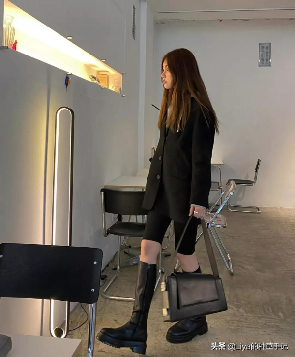 “馬丁靴”失寵了?這3雙靴子今秋正火 “馬丁靴”失寵了?這3雙靴子今秋正火