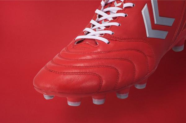 新配色Hummel VORART II足球鞋上市