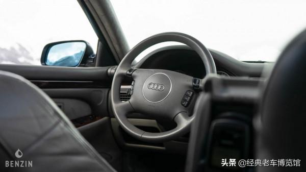 第一代奧迪A8頂配6.0W12，日耳曼D級豪車的曠世之作