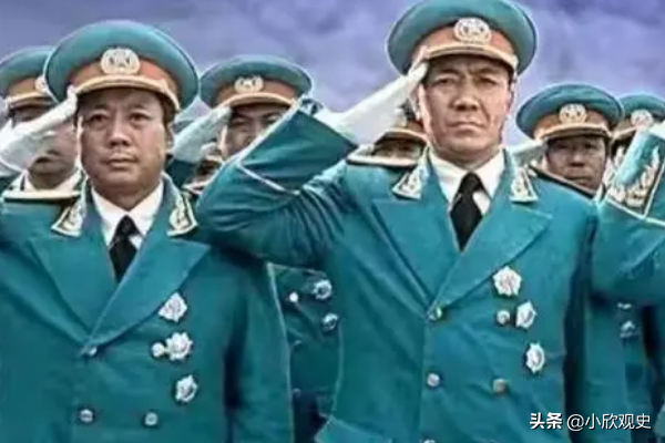 他做了20年紅軍師長，55年授銜，上級領導親自問想要什麼軍銜