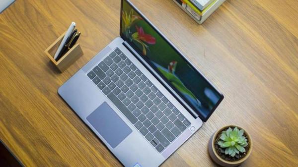 要開學了，預算四千能買到怎樣的膝上型電腦？