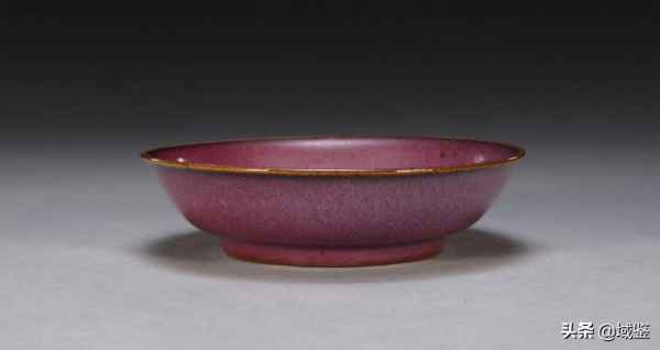 不一般的貴色，在瓷器上如何演繹？