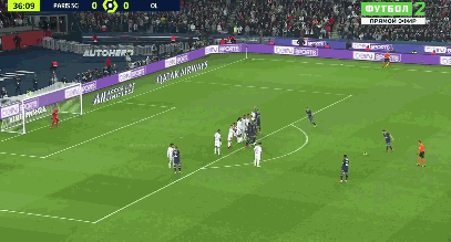 不同命！梅西連場中柱+3場0球 C羅3場4球！連獲補射良機