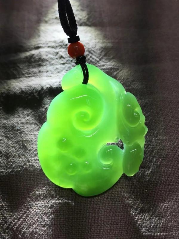 人生很短 盡興一些 有些東西根本不配佔有你的情緒