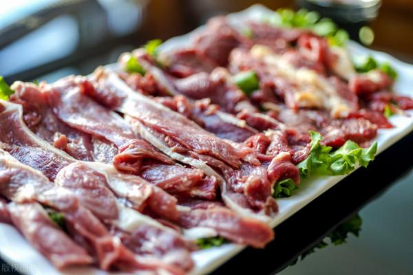 吃火鍋，為啥有的羊肉一煮就有白沫，而有的卻沒有？答案終於來了