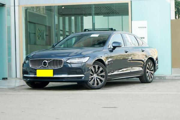 解析沃爾沃S90 RECHARGE，油耗1&period;8L，空間寬敞，值得購買嗎？