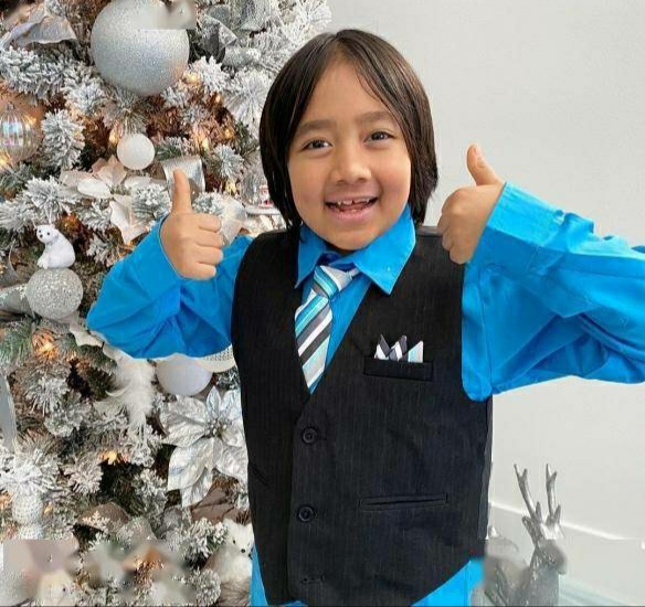 夏洛特公主榮登《富孩子2021》榜首,蘇瑞第五,薇薇安第七 夏洛特公主榮登《富孩子2021》榜首,蘇瑞第五,薇薇安第七