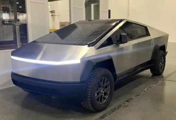 本田稱豐田氫動力不可行&sol;蘭博基尼將告別純內燃機&sol;力帆成立新公司