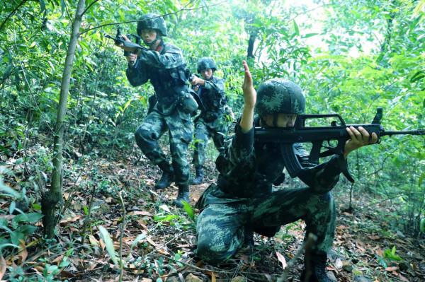 沒進過營區的兵，退伍了