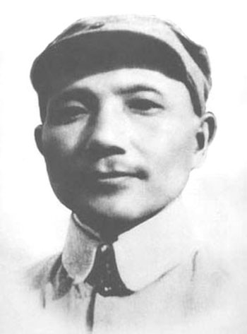 遵義會議紀念館沒有鄧小平名字，後來他去參觀：我當時就坐在那裡