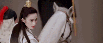 貼個鬍子就叫女扮男？扮男裝，這八位才稱的上英姿卓絕，氣質非凡