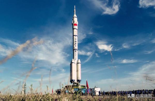 巴丹吉林:神舟十二號飛船著陸地,長滿“黑色眼睛”,還會變紅? 巴丹吉林:神舟十二號飛船著陸地,長滿“黑色眼睛”,還會變紅?