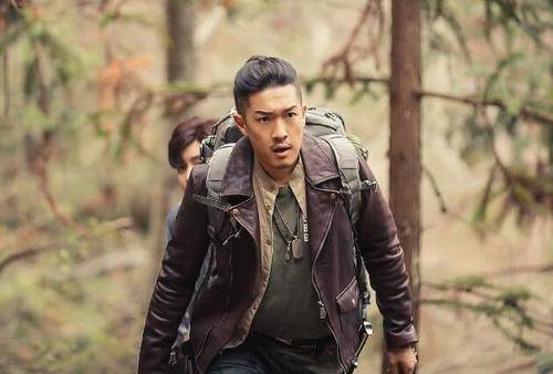 張博宇：我親爸是張豐毅從小拋棄我，我繼父是孫海英給了我父愛