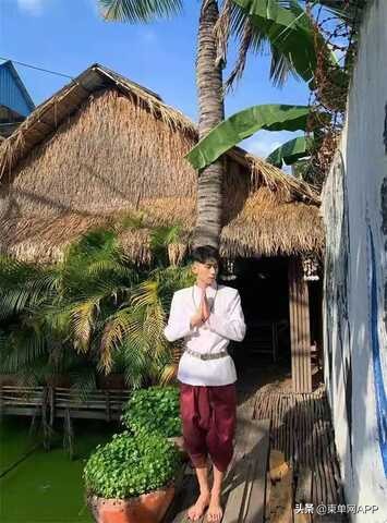 中國帥哥闖蕩柬埔寨娛樂圈:在顏值上走紅 中國帥哥闖蕩柬埔寨娛樂圈:在顏值上走紅