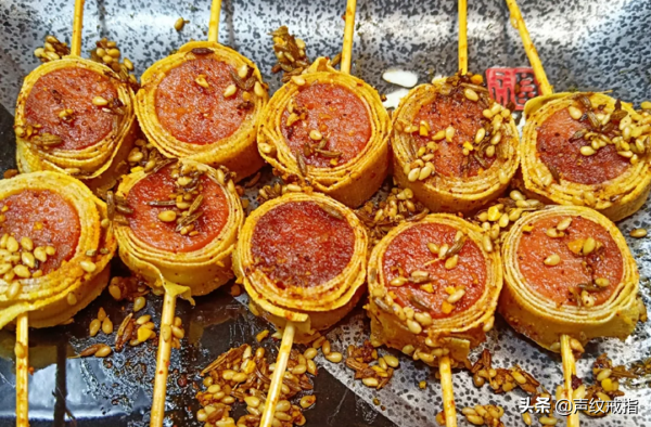 追劇小零食:香辣火腿卷+香辣孜然牙籤肉 追劇小零食:香辣火腿卷+香辣孜然牙籤肉