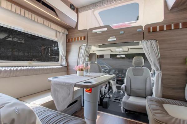 金冠賓歌CD500豪華版丨前臉運動包圍+中額頭設計 高顏值的實力派 金冠賓歌CD500豪華版丨前臉運動包圍+中額頭設計 高顏值的實力派