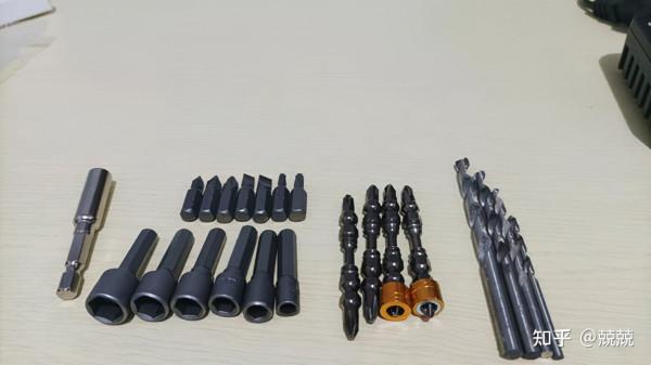 為什麼我會說你需要一個電鑽？方便好用的威克士WE212測評