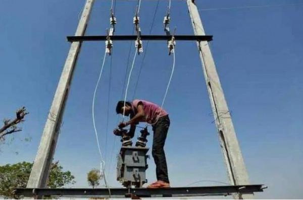 &OpenCurlyDoubleQuote;一人偷電，全村享福！&rdquo;印度再遇新難題，只能靠偷電養活鄉村