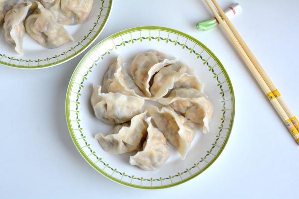 最近蔬菜有點兒小貴,試試這個素三鮮餃子,換著花樣天天吃不膩 最近蔬菜有點兒小貴,試試這個素三鮮餃子,換著花樣天天吃不膩