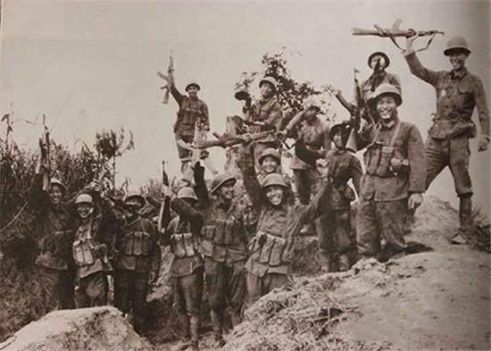 對越反擊戰，戰士們抽的是什麼煙？香菸為何在慰問品中最受歡迎？