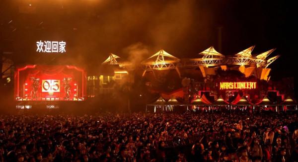 華晨宇演唱會厲害