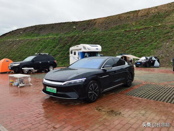 漢EV自駕新疆伊犁，風景如畫的百里畫廊，待小半個月不過分