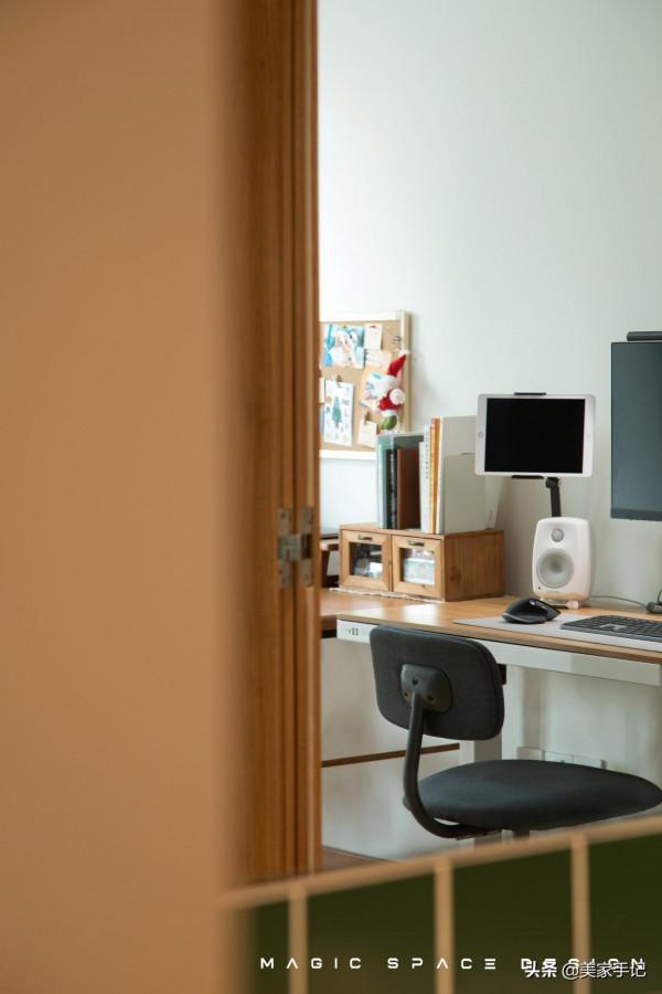 她家與豪華不沾邊，可滿屋子的溫馨感卻藏不住，網友：挑不出毛病