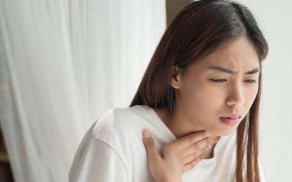 慢性咽炎與食道癌差別在哪？注意：別再混淆了
