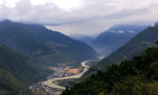 中國最美線路｜無數人嚮往的318國道