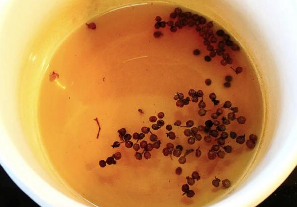 明日冬至包餃子，調餡牢記“4放3不放”，無論啥餃子，都香嫩可口