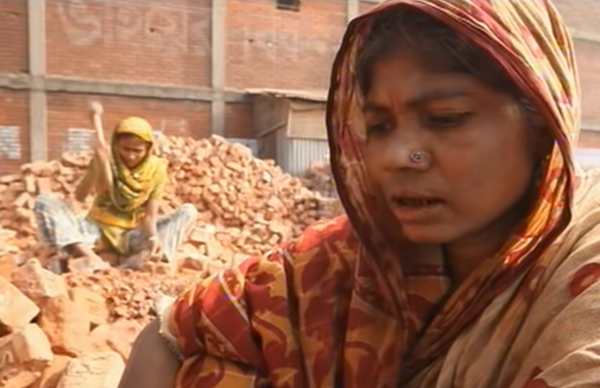 童工成災的孟加拉,孩子會走路就要幹活,沒有夢想只為生存 童工成災的孟加拉,孩子會走路就要幹活,沒有夢想只為生存