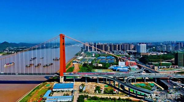 湖北將建設3大都市圈,4條城鎮發展帶,形成一主二副多極格局 湖北將建設3大都市圈,4條城鎮發展帶,形成一主二副多極格局