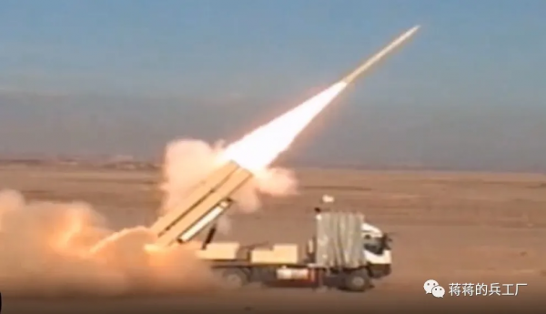 伊朗研製新型BM-120彈道導彈，一車6發可打擊不同目標