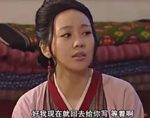 整容臉充斥電視劇，臉部僵硬，下巴像錐子，個個不能細看​