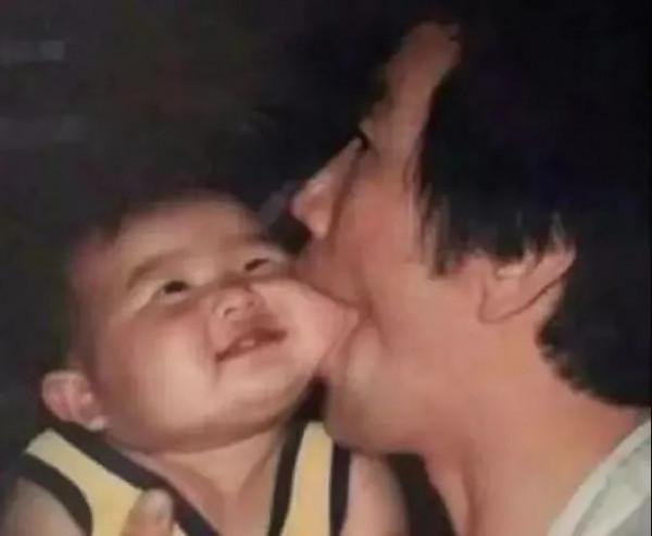 看見可愛的小動物就想一屁股坐死,我怕不是個變態? 看見可愛的小動物就想一屁股坐死,我怕不是個變態?