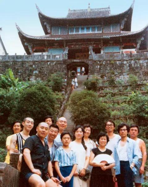 《誤入小雷音》拍攝用了三座廟宇，瓜地擒妖讓妖王曹鐸苦不堪言