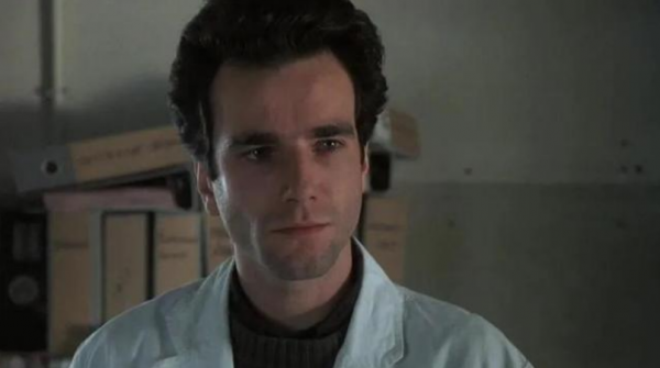 《生命不能承受之輕》：愛情的本質，是陪伴是需要是給予